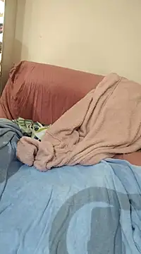 Snapshot of Loly2025 chatting on 03/20/25, 05:04 Loly2025 online show from 03/20/25, 05:04