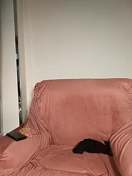 Snapshot of Loly2025 chatting on 03/22/25, 09:42 Loly2025 online show from 03/22/25, 09:42