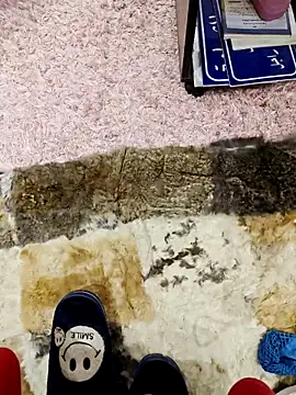 Snapshot of Loly2025 chatting on 12/19/25, 07:49 Loly2025 online show from 12/19/25, 07:49