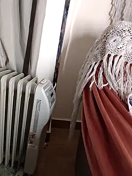 Snapshot of Loly2025 chatting on 02/16/26, 02:32 Loly2025 online show from 02/16/26, 02:32