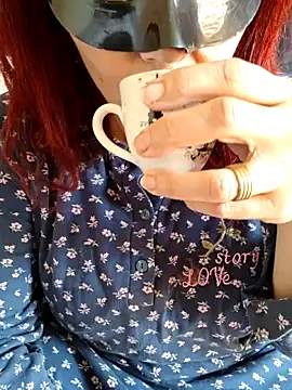 Loly2025 online show from 05/08/26, 01:59