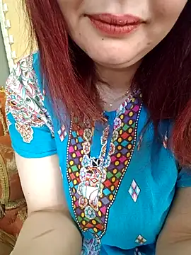 Loly2025 online show from 04/26/26, 10:56