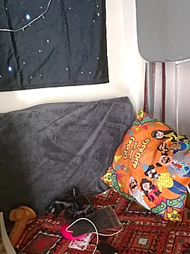 Loly2025 online show from 04/10/26, 11:56