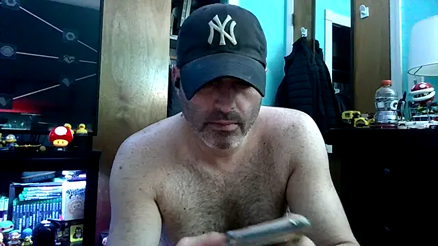 Novabear6996 online show from 11/17/25, 06:39