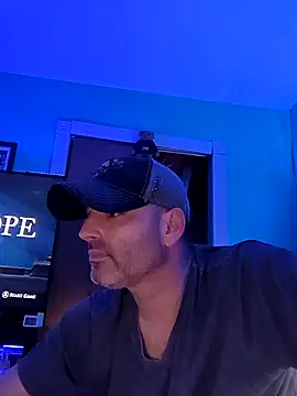 Novabear6996 online show from 05/21/26, 03:04
