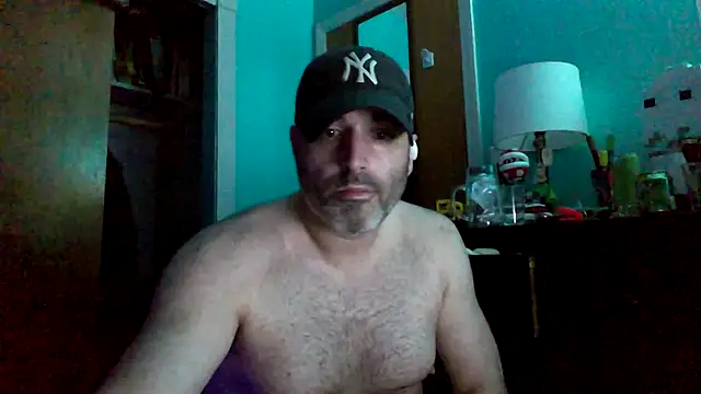 Snapshot of Novabear6996 chatting on 10/16/25, 07:27 Novabear6996 online show from 10/16/25, 07:27