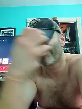 Novabear6996 online show from 04/28/26, 07:13