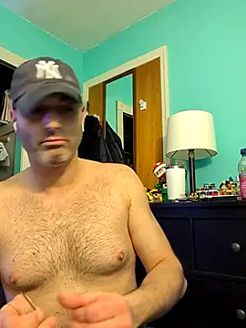 Snapshot of Novabear6996 chatting on 03/10/25, 06:05 Novabear6996 online show from 03/10/25, 06:05