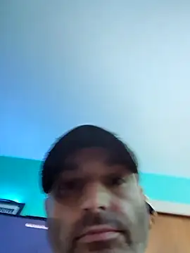 Novabear6996 online show from 04/19/26, 12:55