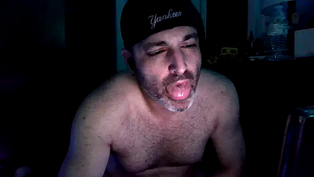 Novabear6996 online show from 11/05/25, 01:03