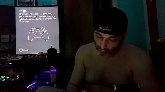 Novabear6996 online show from 10/28/25, 07:07