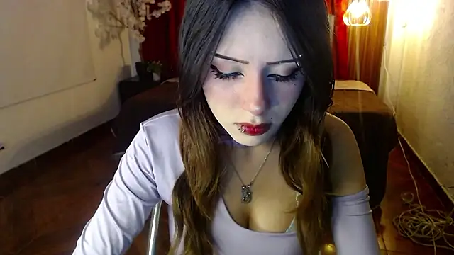 fyreandfox  online show from 02/07/26, 07:33