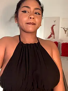 Dahiana Giil online show from 11/25/25, 06:25