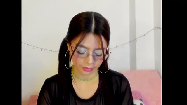 Danna Myst online show from 10/24/25, 11:15