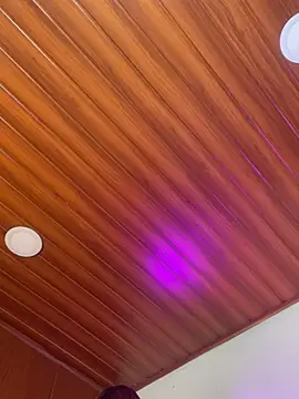 Bonbom sr online show from 03/20/25, 04:51