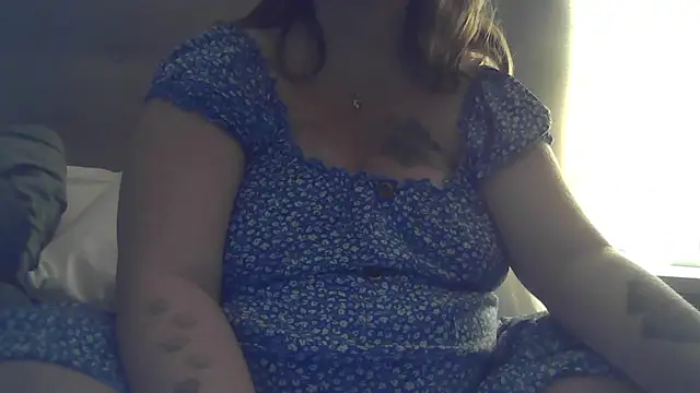 sizha6 online show from 12/15/25, 12:00