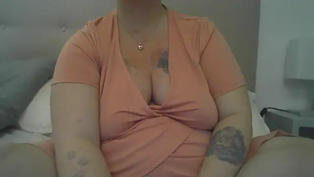 sizha6 online show from 11/14/25, 12:31