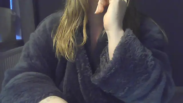 Snapshot of sizha6 chatting on 04/06/26, 06:09 sizha6 online show from 04/06/26, 06:09