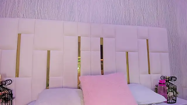 hillary uckerman  online show from 10/04/25, 11:34