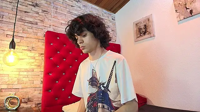 sc0rpius  online show from 03/17/25, 07:26