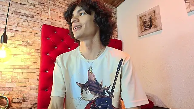 sc0rpius  online show from 03/19/25, 07:17