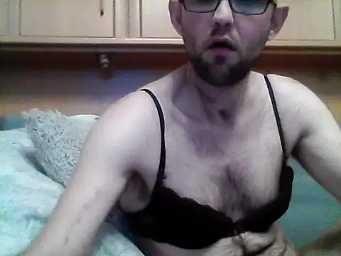 Snapshot of Andre35w chatting on 01/15/26, 04:54 Andre35w online show from 01/15/26, 04:54