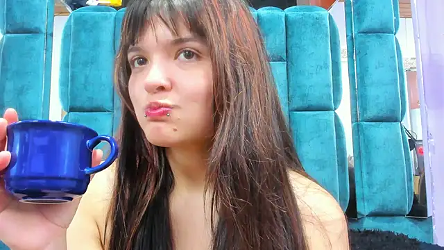 ARTEMISAKIM online show from 05/02/26, 03:12