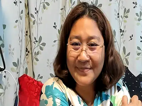 hotchubby88 online show from 09/27/25, 11:49