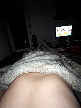 DerechteJunge online show from 10/13/25, 01:51