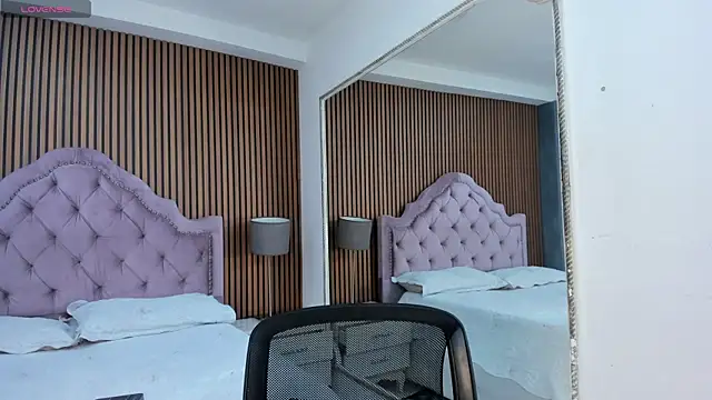 JacobRoberts1 online show from 09/13/25, 04:56