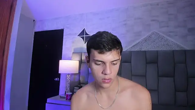 JacobRoberts1 online show from 09/12/25, 04:45