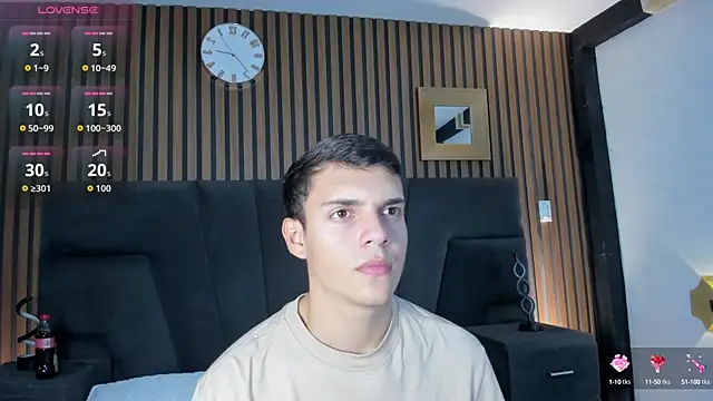 JacobRoberts1 online show from 09/21/25, 08:36