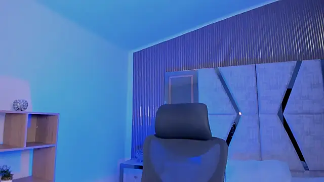 JacobRoberts1 online show from 10/29/25, 09:03