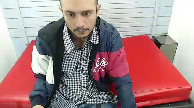 JhonTorres018 online show from 02/27/25, 07:15