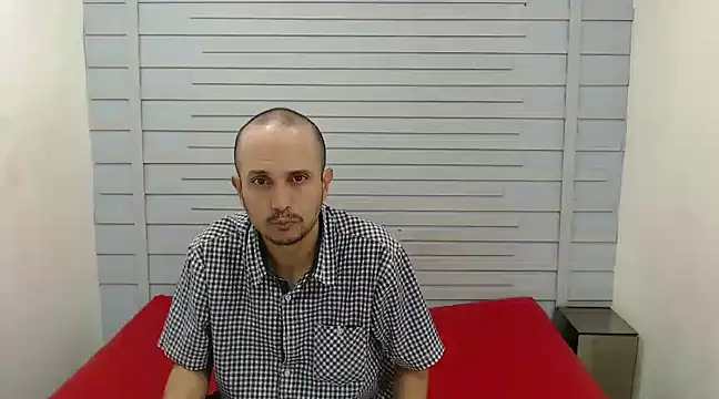 JhonTorres018 online show from 02/21/25, 07:10