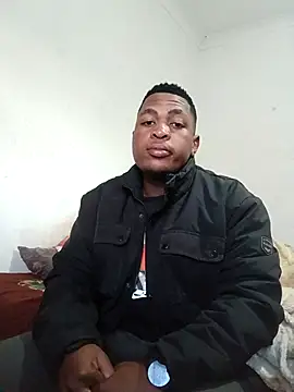 Snapshot of bosszonke123 chatting on 05/10/26, 03:25 bosszonke123 online show from 05/10/26, 03:25