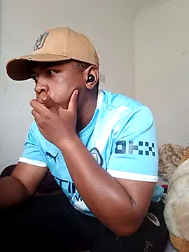 Snapshot of bosszonke123 chatting on 05/05/26, 08:06 bosszonke123 online show from 05/05/26, 08:06