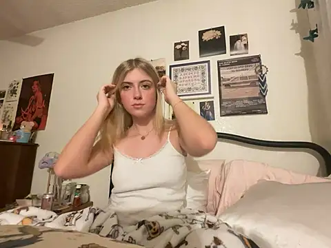 sinfulblonde1 online show from 02/24/25, 05:54