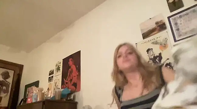 sinfulblonde1 online show from 02/17/25, 04:20