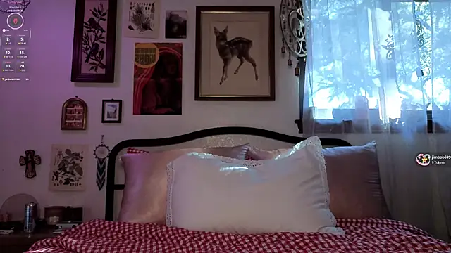 sinfulblonde1 online show from 11/10/25, 09:53