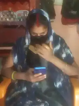 Snapshot of Archana44 chatting on 03/10/25, 04:14 Archana44 online show from 03/10/25, 04:14