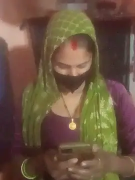 Snapshot of Archana44 chatting on 03/08/25, 03:24 Archana44 online show from 03/08/25, 03:24