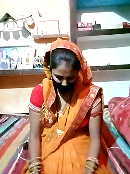 Snapshot of Archana44 chatting on 03/01/25, 04:33 Archana44 online show from 03/01/25, 04:33