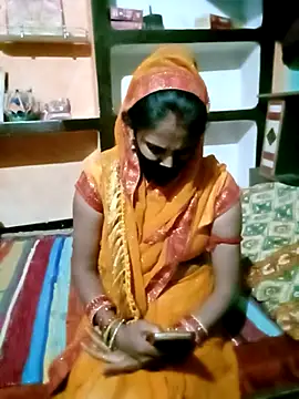 Snapshot of Archana44 chatting on 02/28/25, 05:15 Archana44 online show from 02/28/25, 05:15