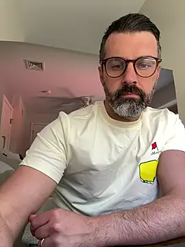 plaintreebull online show from 04/10/26, 06:26