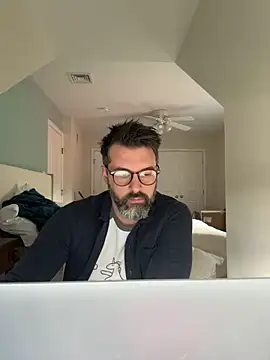 Snapshot of plaintreebull chatting on 12/19/25, 05:26 plaintreebull online show from 12/19/25, 05:26