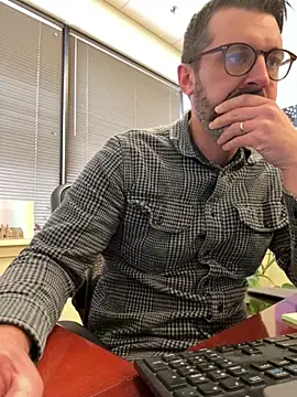 plaintreebull online show from 02/17/26, 06:16