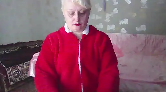 Snapshot of NikolinaBounty chatting on 02/26/25, 09:31 NikolinaBounty online show from 02/26/25, 09:31