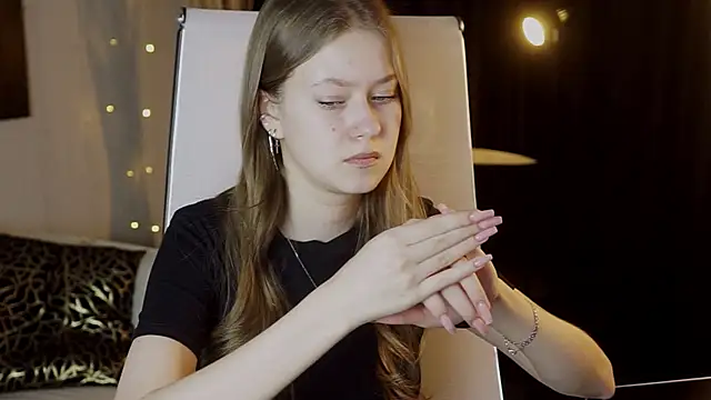 EveMundie online show from 03/11/26, 06:29