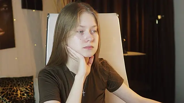 EveMundie online show from 04/13/26, 07:45